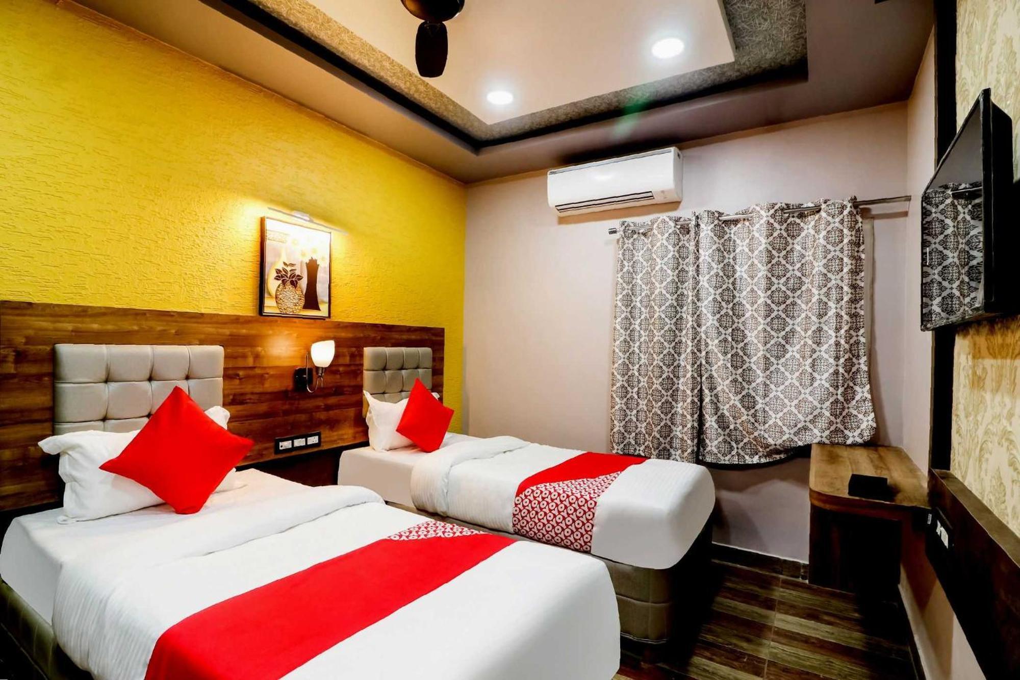 Super Hotel O Padma Manor Brahmapur ภายนอก รูปภาพ