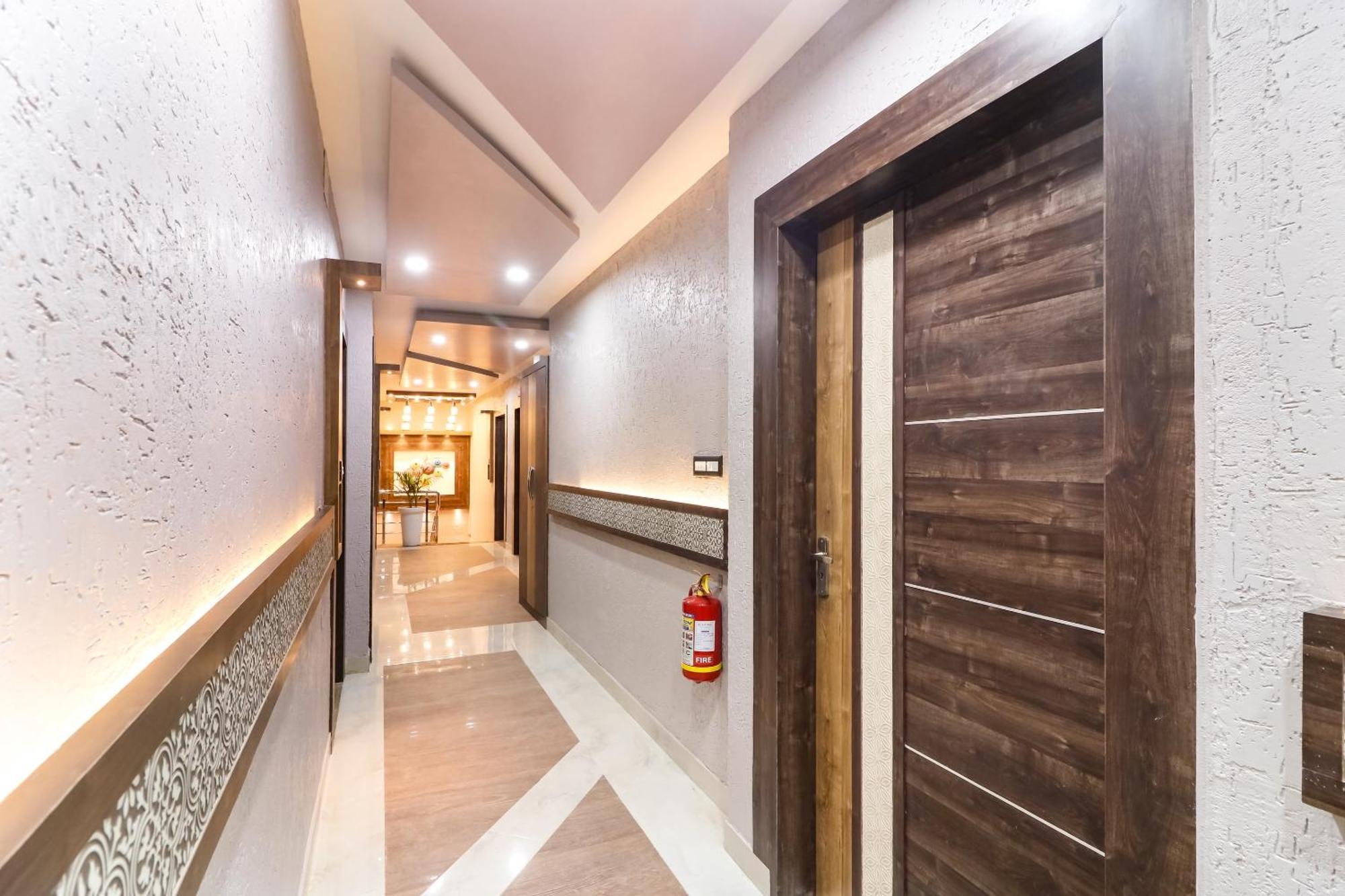 Super Hotel O Padma Manor Brahmapur ภายนอก รูปภาพ