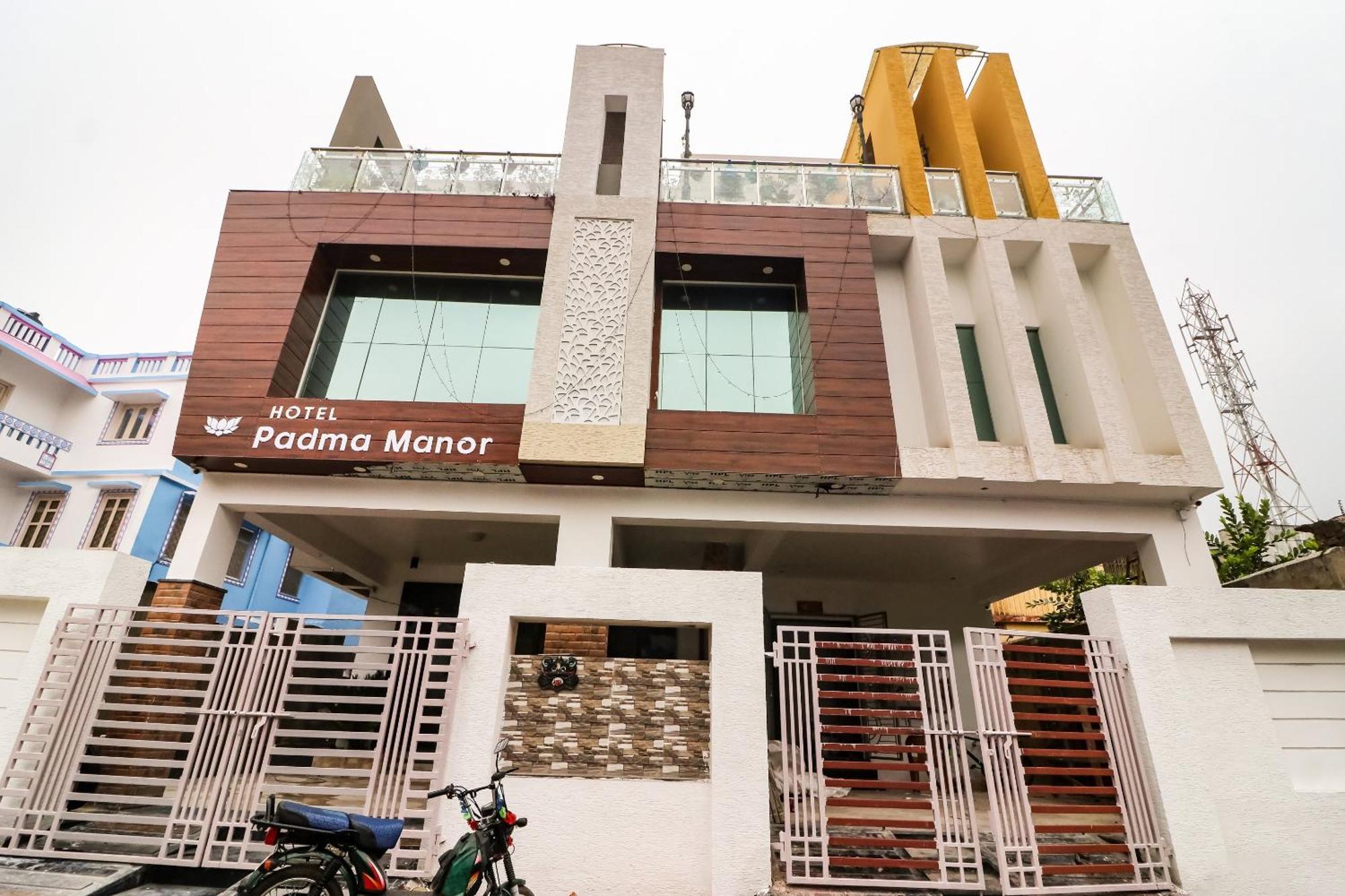 Super Hotel O Padma Manor Brahmapur ภายนอก รูปภาพ