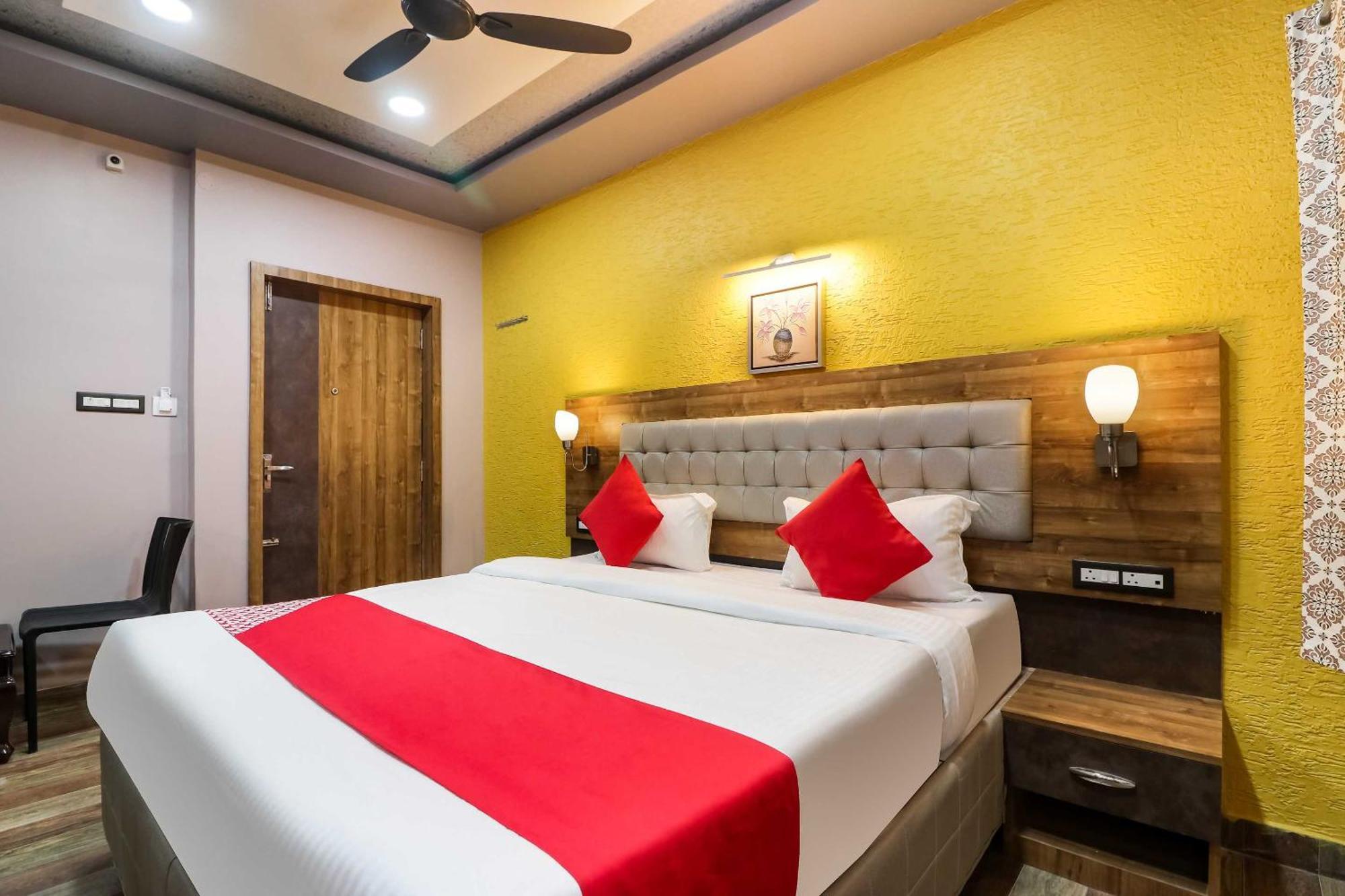 Super Hotel O Padma Manor Brahmapur ภายนอก รูปภาพ