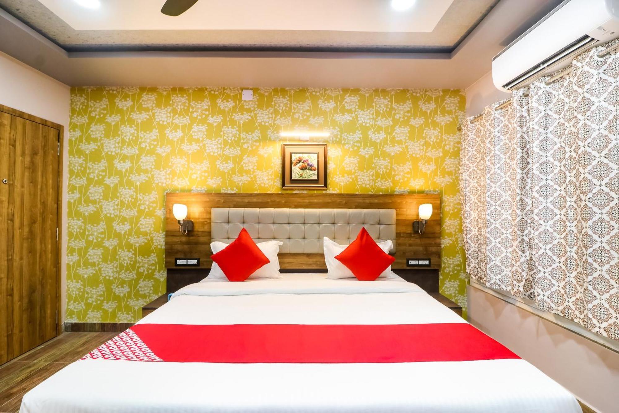 Super Hotel O Padma Manor Brahmapur ภายนอก รูปภาพ